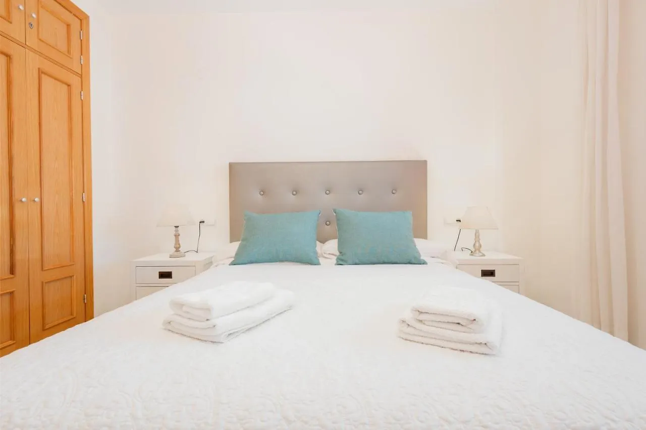 1St Line Beach Complex Apartment 马尔韦利亚
