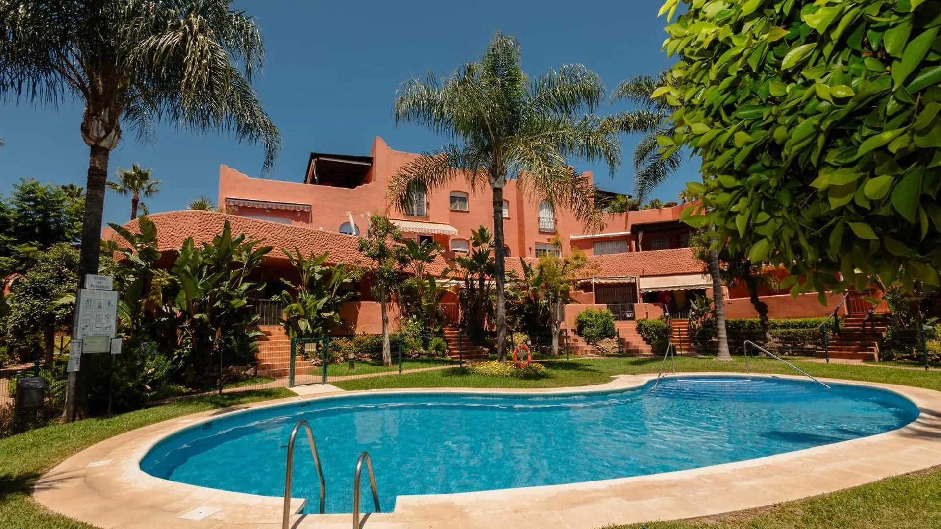 1St Line Beach Complex Apartment Marbella